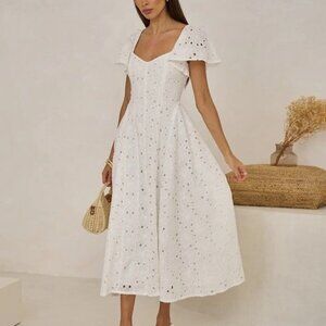 NWT Size MP - Extro&Vert Ada Flutter-Sleeve Broderie Midi Dress